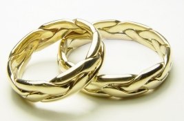 Celtic wedding rings