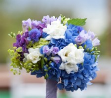 blue wedding flowers