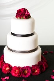 simple wedding cake